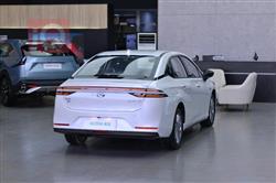 جي أي سي ايون ES